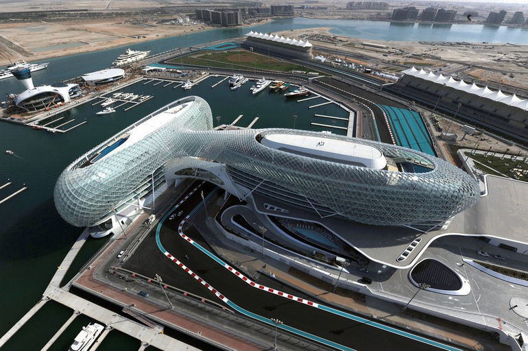 emiraty23